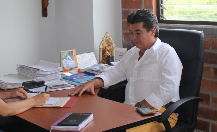 EN ENTREVISTA CON EL ALCALDE