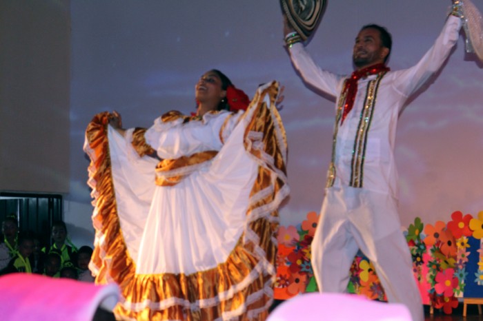 Adrian Cardona Hincapie y Juliana Jaramillo Moreno, bailarines que representaran a San Luis en el Festival Internacional de danza México 2018, en la ciudad de Toluca