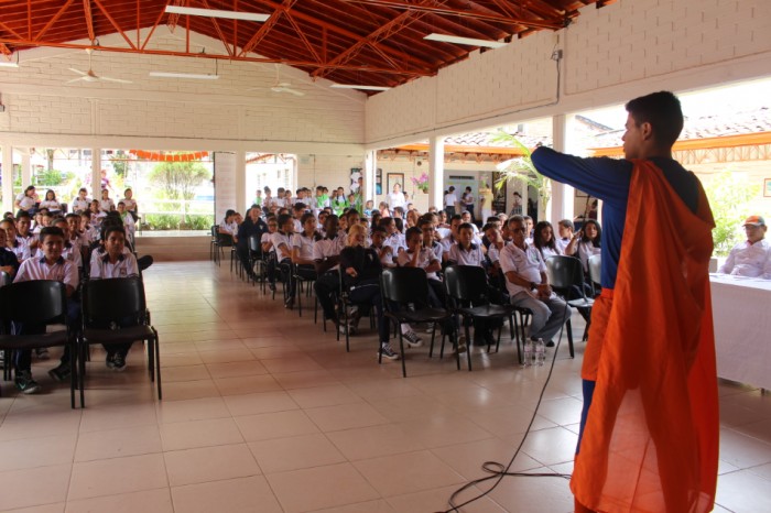 Intervención de Super-energético